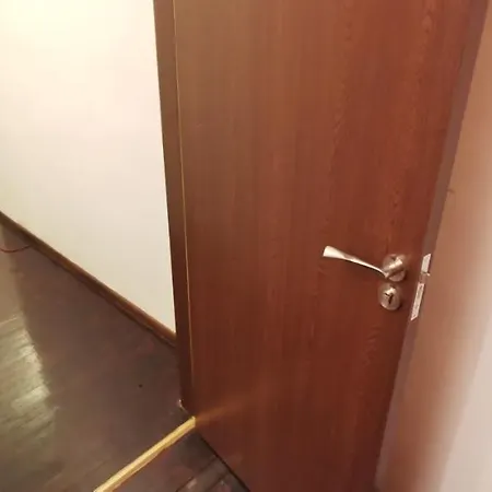 Bor, * Varna