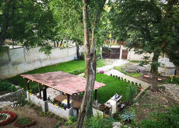 къща за гости Satori Bor, *