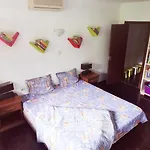 къща за гости Satori Bor, *