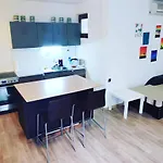 къща за гости Satori Bor, Гостевой дом