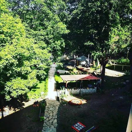 Maison d'hôtes къща за гости Bor,